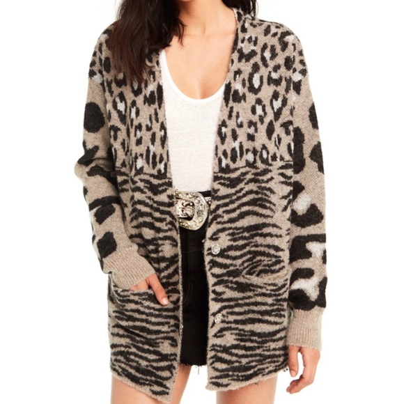 Wildfox Sweaters - NWOT Wildfox | Animal Attraction Avani Cardi